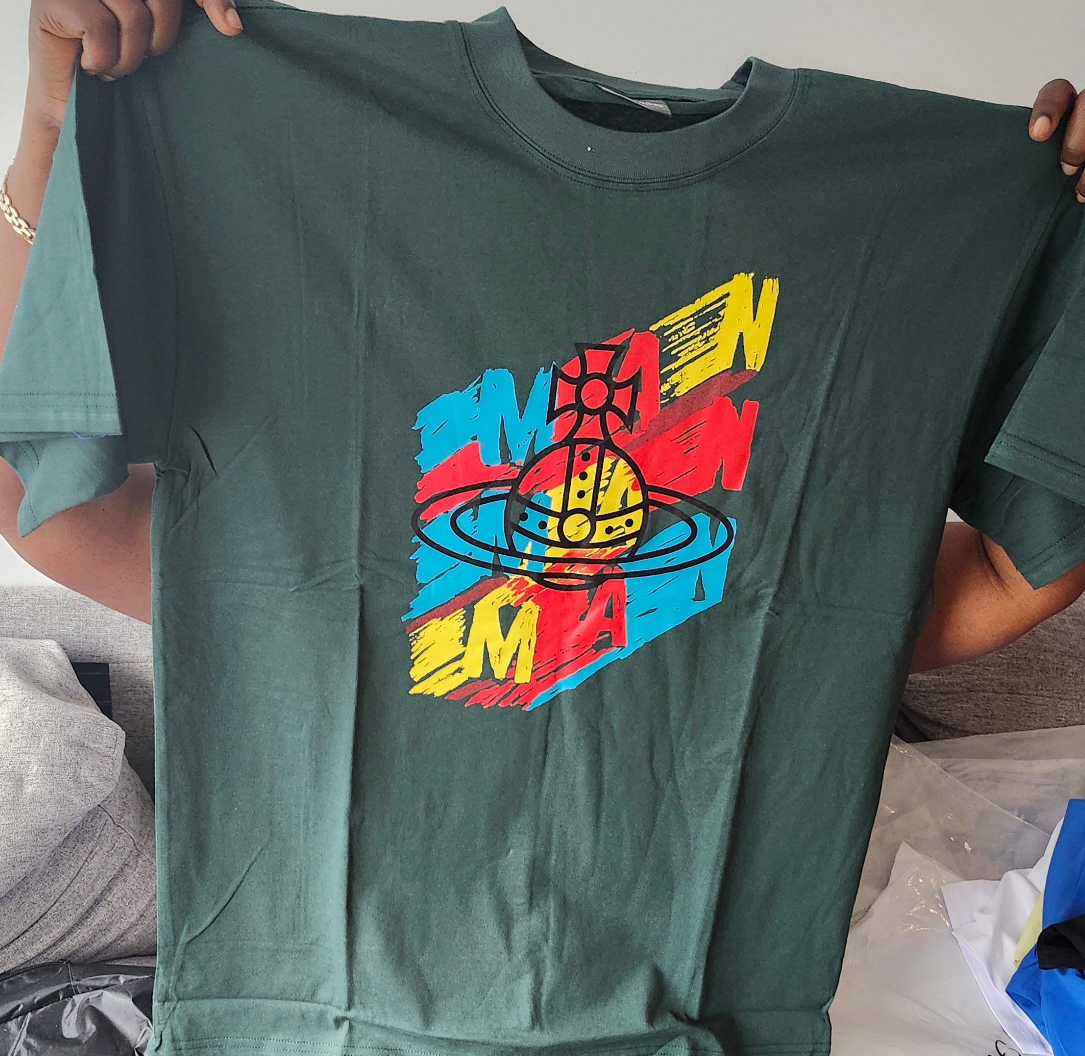 SM (E&N green graphic)