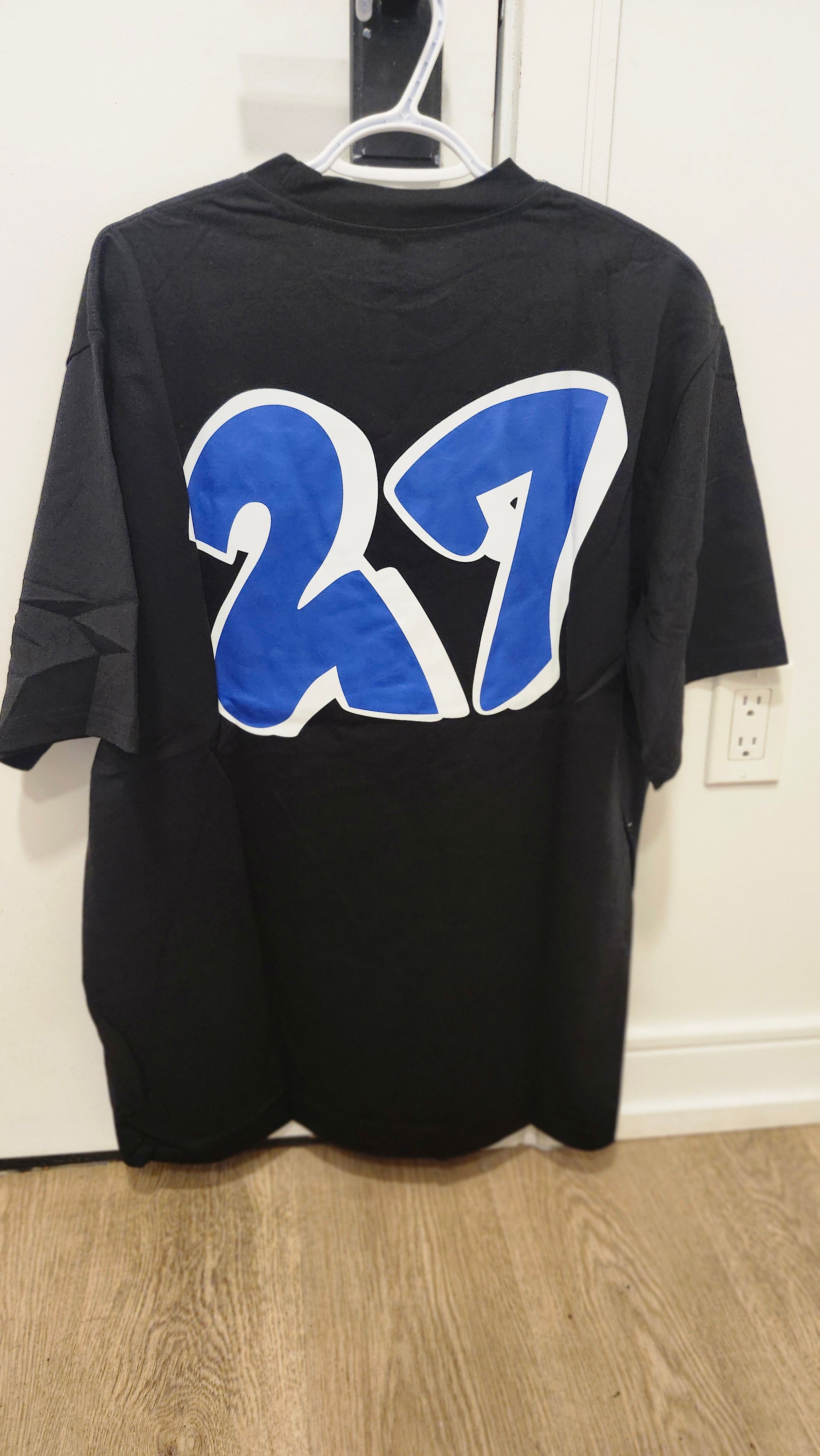 NW hugs black (front and black)